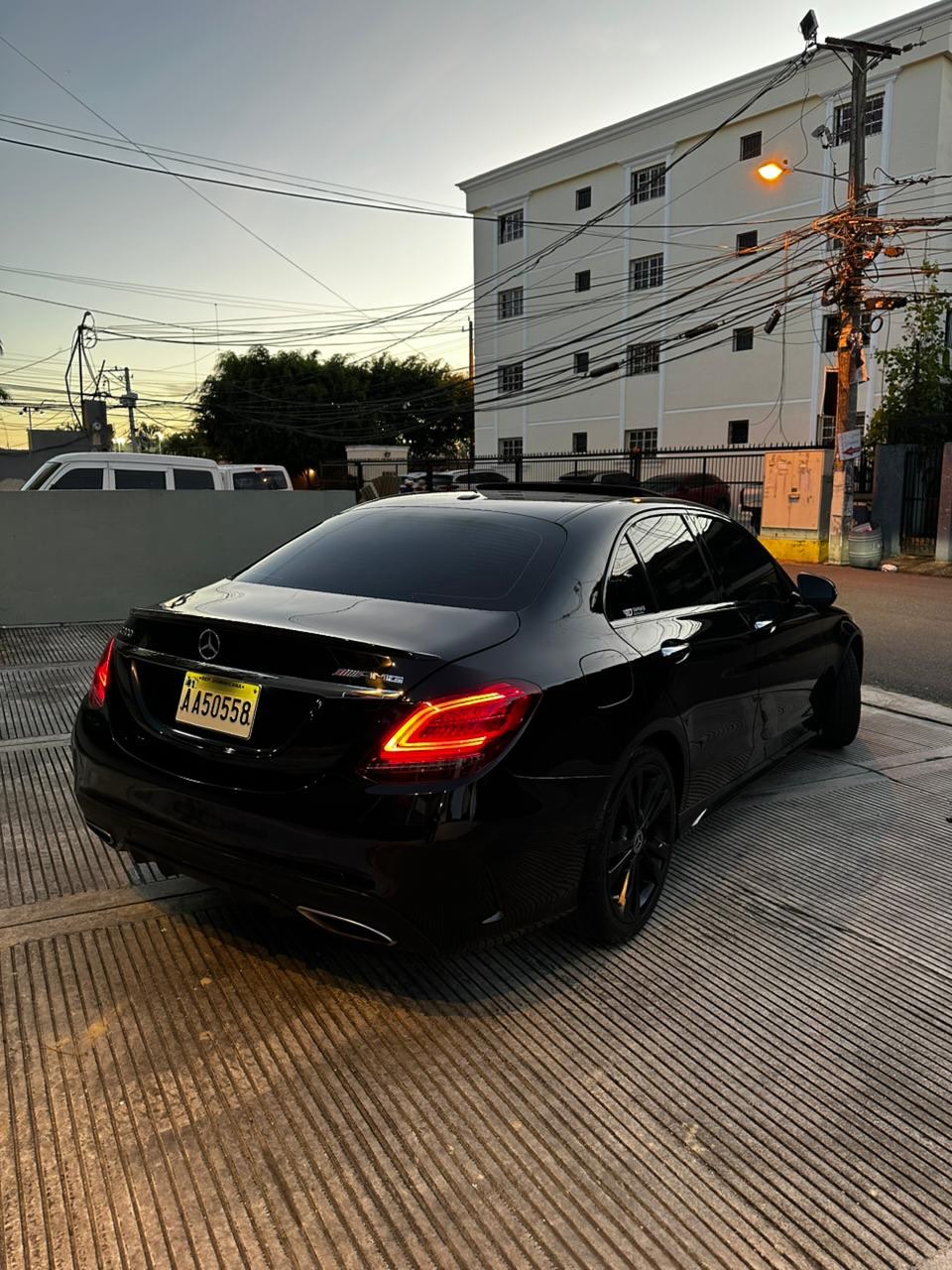 Mercedes-Benz C300 AMG