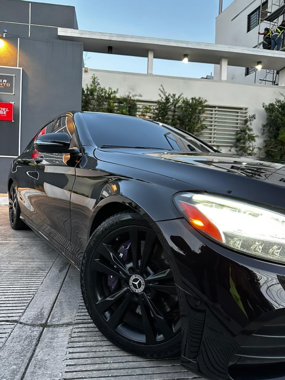 Mercedes-Benz C300 AMG