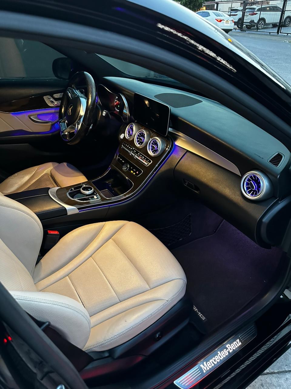 Mercedes-Benz C300 AMG